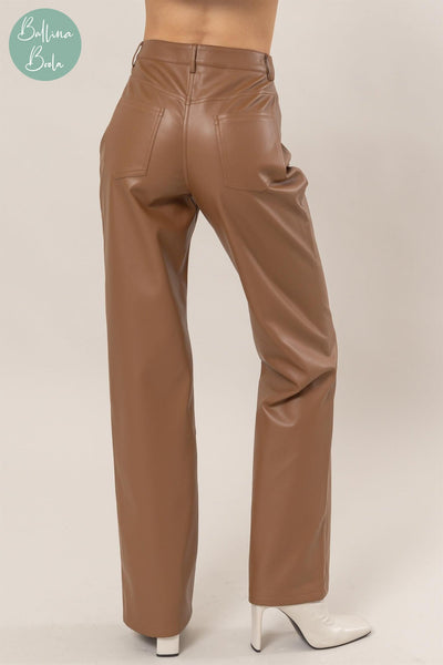 Pantalon caramel de cuerina