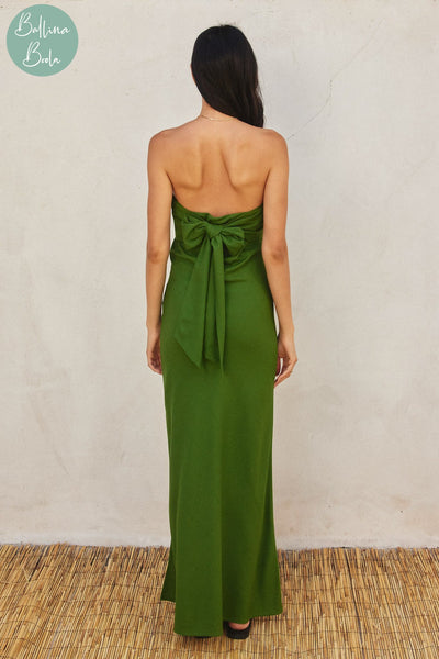 Vestido verde midi strapless