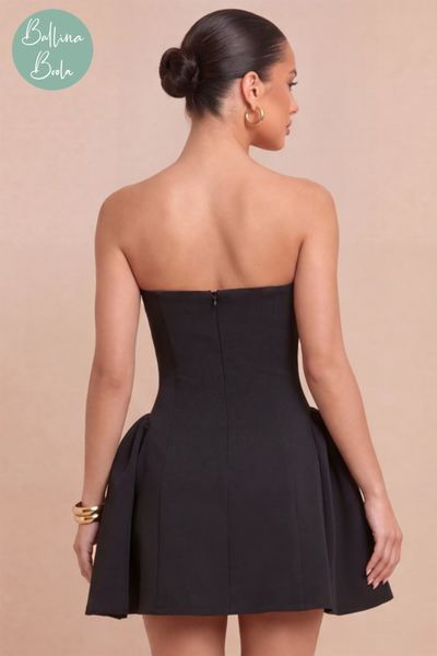 Vestido corto negro liso