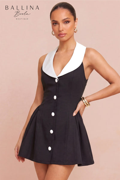 Vestido blanco y negro corto