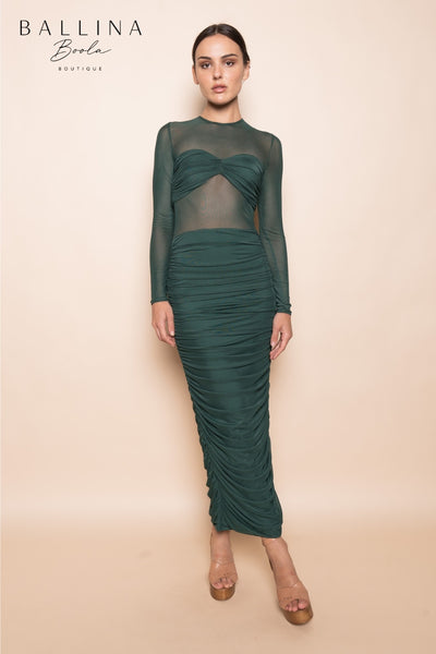Vestido verde al cuerpo