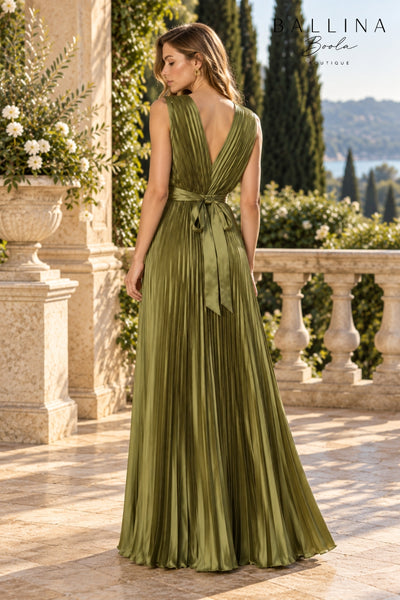 Vestido plisado verde oliva