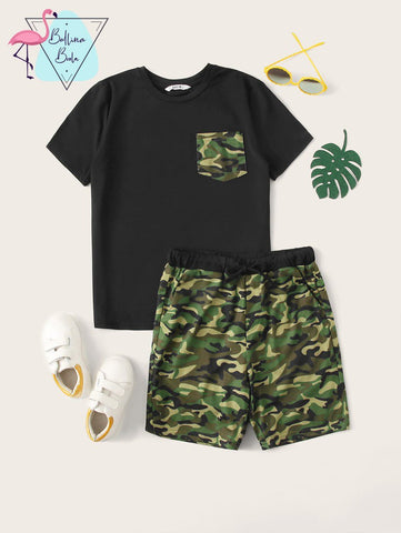 Juego de camisa y shorts camo para niño