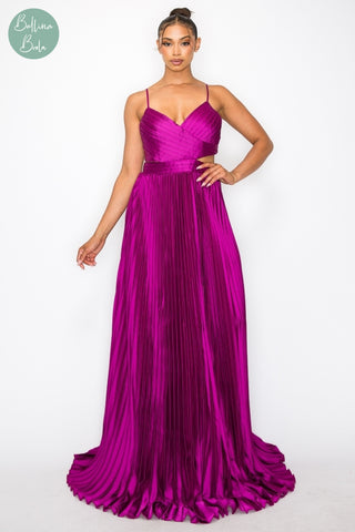 Vestido morado plisado